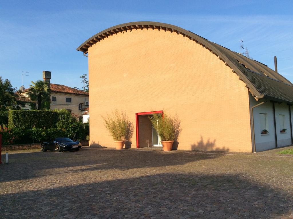 15.92 Hotel Cazzago  Extérieur photo