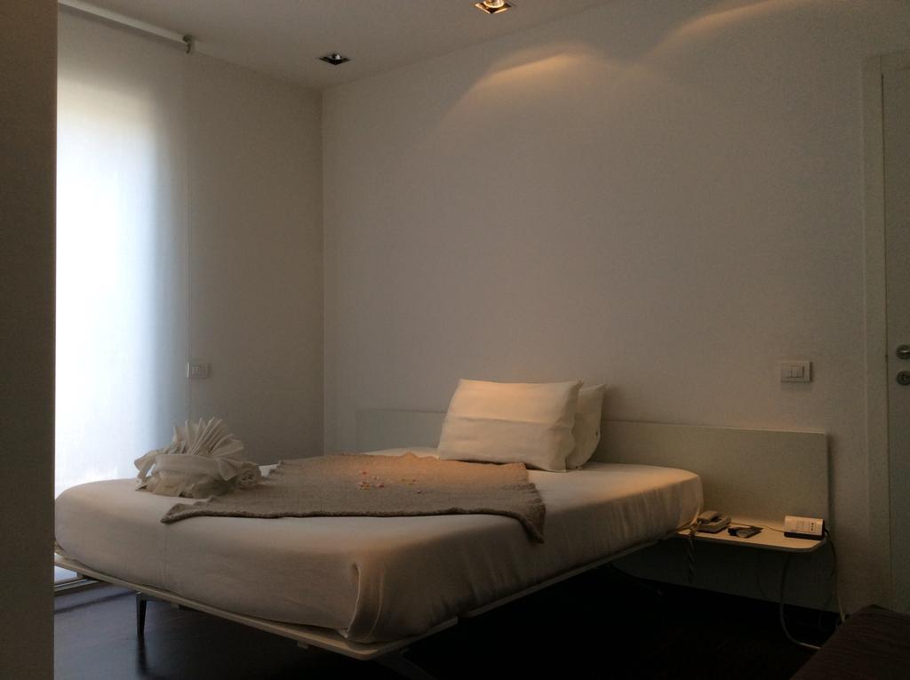 15.92 Hotel Cazzago  Extérieur photo
