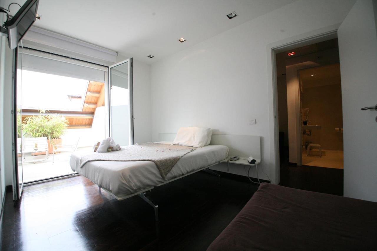 15.92 Hotel Cazzago  Chambre photo